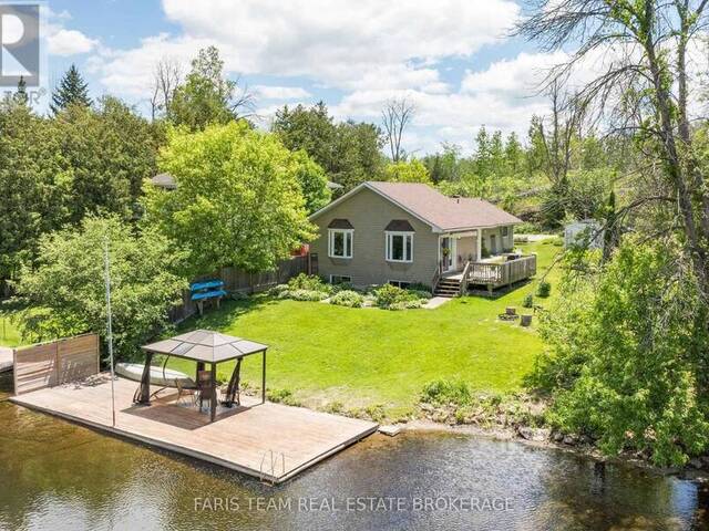 4654 IRON BRIDGE LANE Washago Ontario, P0E 1N0 - 3 Bedrooms Waterfront Home For sale