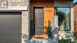 644 ROSELAIRE TRAIL | Mississauga Ontario | Slide Image Two