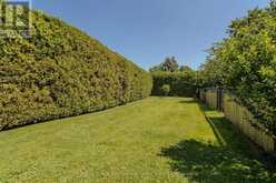 9 - 5411 LAKESHORE ROAD | Burlington Ontario | Slide Image Five
