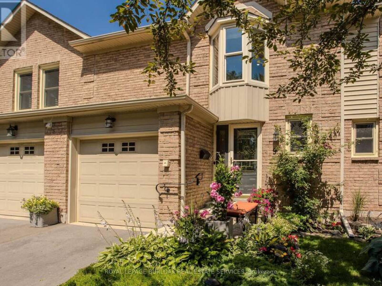 9 - 5411 LAKESHORE ROAD, Burlington, Ontario L7L 1E1