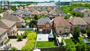 47 LEGENDARY CIRCLE | Brampton Ontario | Slide Image Forty-seven