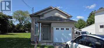 11 ROSE AVENUE | Welland Ontario | Slide Image Eleven