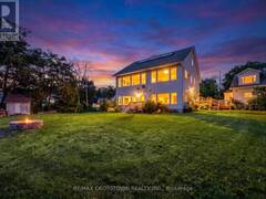 42 BLUFF POINT ROAD Waubaushene Ontario, L0K 2C0