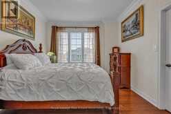 26 SILVER POND DRIVE | Halton Hills Ontario | Slide Image Thirty