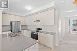 16 CROSSMORE CRESCENT | Cambridge Ontario | Slide Image Nine