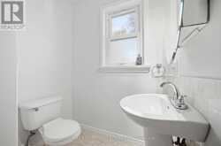 36 WOODELM DRIVE | St. Catharines Ontario | Slide Image Fifteen