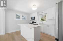 36 WOODELM DRIVE | St. Catharines Ontario | Slide Image Seven