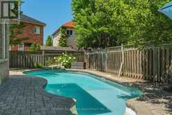 8 HAVERHILL TERRACE | Aurora Ontario | Slide Image Ten
