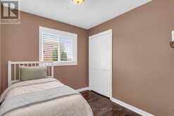 52 SUMMERSET DRIVE | Barrie Ontario | Slide Image Eleven