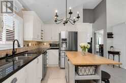 52 SUMMERSET DRIVE | Barrie Ontario | Slide Image Six
