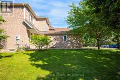 65 MULLIS CRESCENT | Brampton Ontario | Slide Image Five