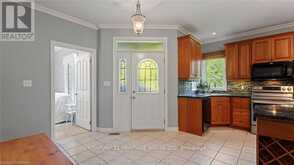 2 HUNTER DRIVE S | Port Rowan Ontario | Slide Image Eight
