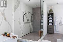 240 SILVER BIRCH DRIVE | Tiny Ontario | Slide Image Thirty