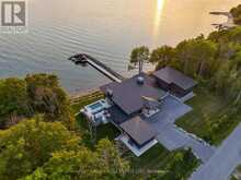240 SILVER BIRCH DRIVE | Tiny Ontario | Slide Image Four