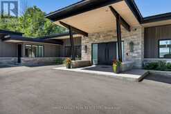 240 SILVER BIRCH DRIVE | Tiny Ontario | Slide Image Five