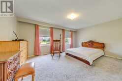 256 WELLESWORTH DRIVE | Toronto Ontario | Slide Image Thirteen