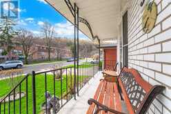 31 SUMMERCREST DRIVE | Hamilton Ontario | Slide Image Four