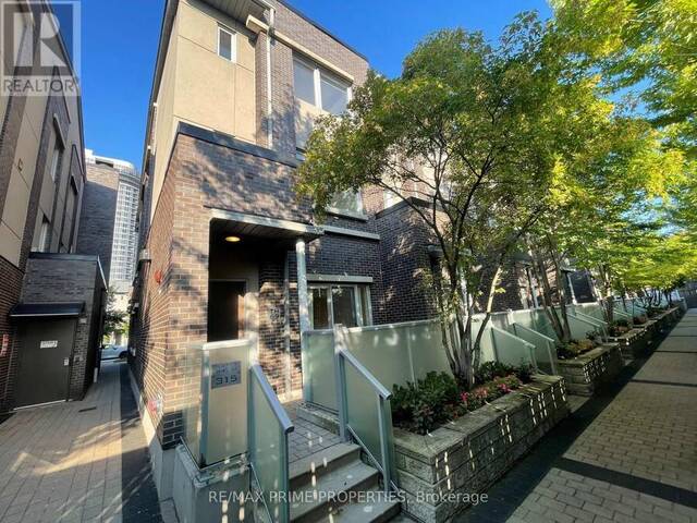 TH69 - 315 VILLAGE GREEN SQUARE Toronto Ontario, M1S 0L2 - 4 Bedrooms Condo For Sale