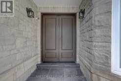 218 BOAKE TRAIL | Richmond Hill Ontario | Slide Image Three