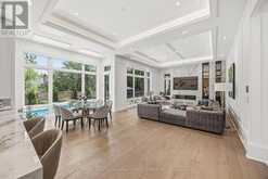 15 SULGRAVE CRESCENT | Toronto Ontario | Slide Image Nine