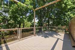 33 ROSE AVENUE | Toronto Ontario | Slide Image Thirty