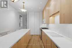 33 ROSE AVENUE | Toronto Ontario | Slide Image Nine