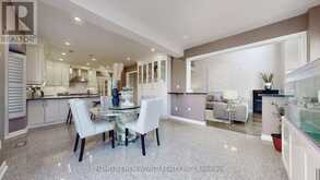 115 GOLDEN TULIP CRESCENT | Markham Ontario | Slide Image Sixteen
