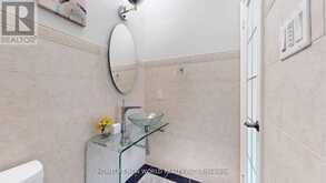 115 GOLDEN TULIP CRESCENT | Markham Ontario | Slide Image Twenty