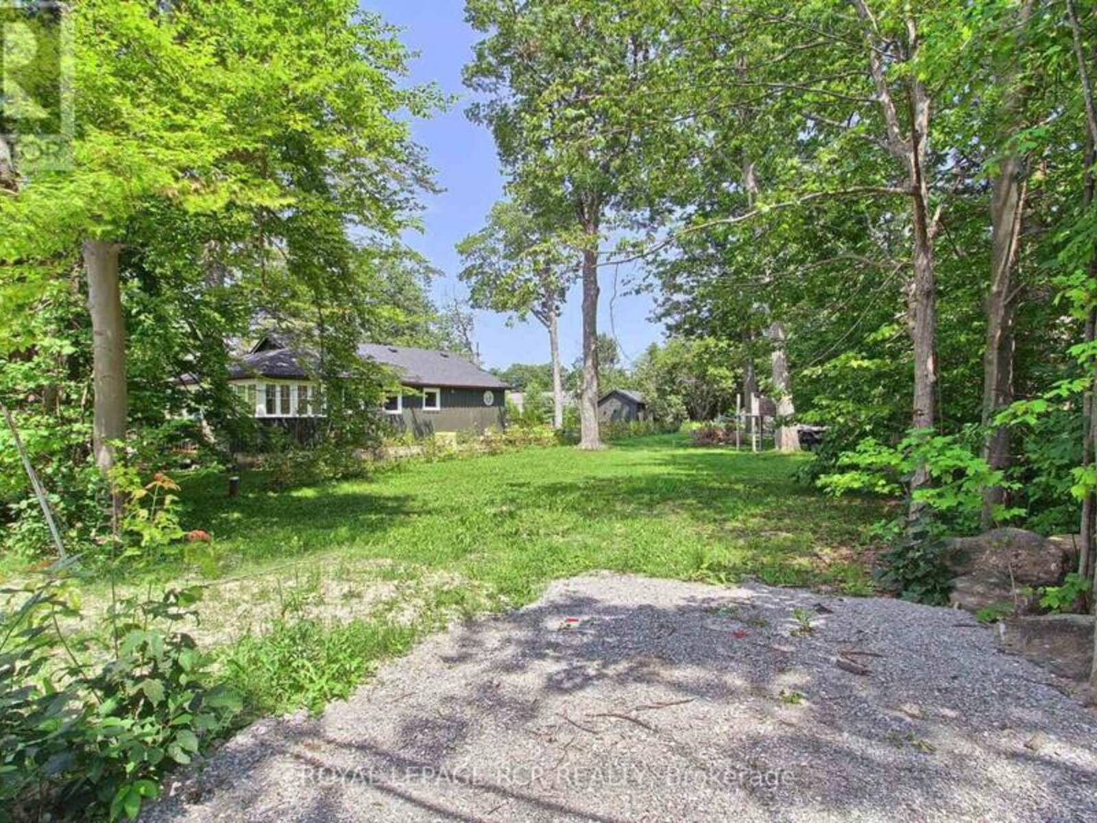 3963 ALGONQUIN AVENUE, Innisfil, Ontario L9S 2M1