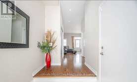 5 - 2530 COUNTRYSIDE DRIVE | Brampton Ontario | Slide Image Four