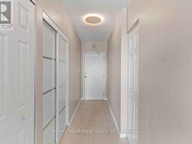 810 - 36 JAMES STREET S Hamilton Ontario, L8P 4W4 - 1 Bedroom Condo For Sale