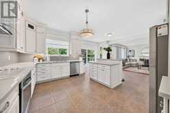2203 TURNBERRY ROAD | Burlington Ontario | Slide Image Twelve