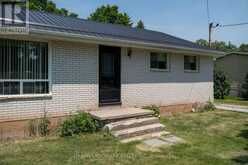 22 QUEEN VICTORIA STREET W | Madoc Ontario | Slide Image Four