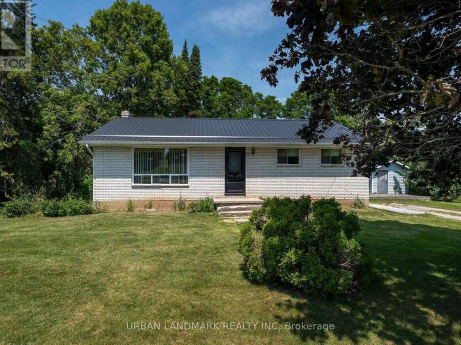 22 QUEEN VICTORIA STREET W, Madoc, Ontario K0K 2K0