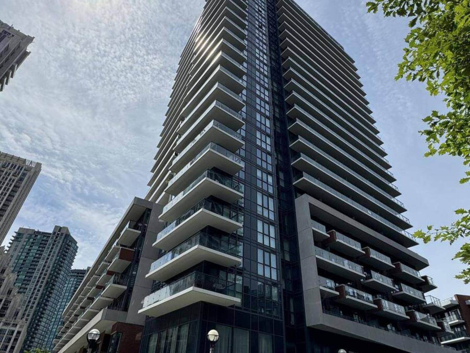 509 - 38 IANNUZZI STREET, Toronto, Ontario M5V 0S2