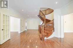 81 WOODVIEW DRIVE | Pickering Ontario | Slide Image Four