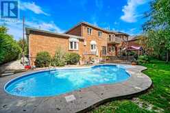 81 WOODVIEW DRIVE | Pickering Ontario | Slide Image Eighteen