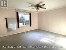 86 HAMILTON DRIVE | Newmarket Ontario | Slide Image Eleven
