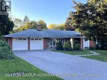 86 HAMILTON DRIVE | Newmarket Ontario | Slide Image One
