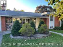 86 HAMILTON DRIVE | Newmarket Ontario | Slide Image Three