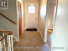 86 HAMILTON DRIVE | Newmarket Ontario | Slide Image Four