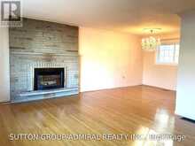86 HAMILTON DRIVE | Newmarket Ontario | Slide Image Five