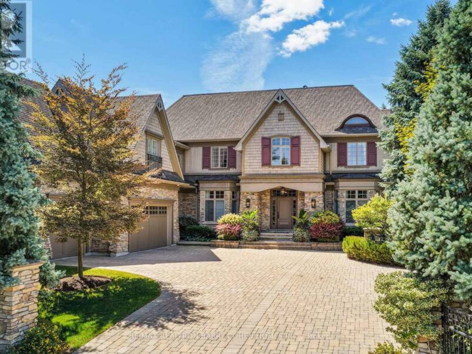 60 PARR PLACE, Vaughan, Ontario L4J 8L1