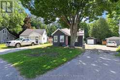 7 VICTORY CRESCENT | Penetanguishene Ontario | Slide Image Three