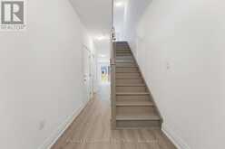10 CLEAR VALLEY LANE | Hamilton Ontario | Slide Image Two
