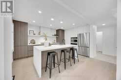 2048 SIXTH LINE | Oakville Ontario | Slide Image Eight