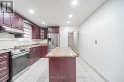 1074 MIDLAND AVENUE | Toronto Ontario | Slide Image Nine