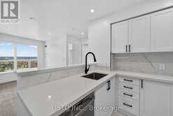 3515 - 38 LEE CENTRE DRIVE | Toronto Ontario | Slide Image Thirteen
