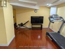 98 CHLOE CRESCENT | Markham Ontario | Slide Image Seventeen