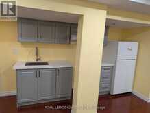 98 CHLOE CRESCENT | Markham Ontario | Slide Image Nineteen